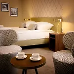 Hotel Xerion