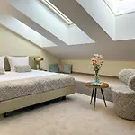 Hotel Xerion