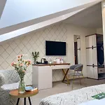 Xerion Hotel 4*