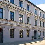 Hotel Xerion